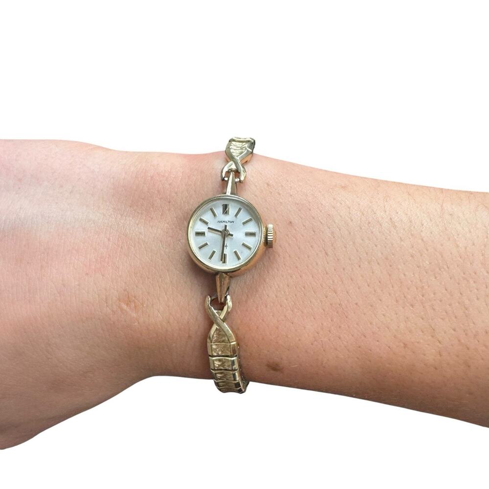 Vintage Hamilton Women’s Watch Gold Tone Stretch Band Quartz FOR PARTS Repair